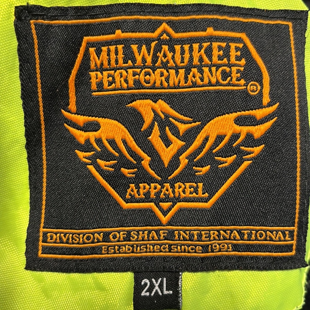 Milwaukee Performance Apparel High Visibility 3 L… - image 8